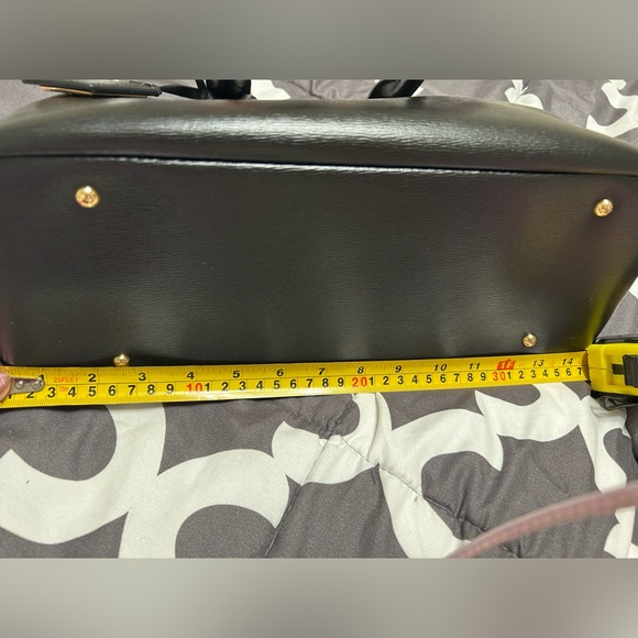 Ralph Lauren leather satchel black & gold hardware - Picture 9 of 11
